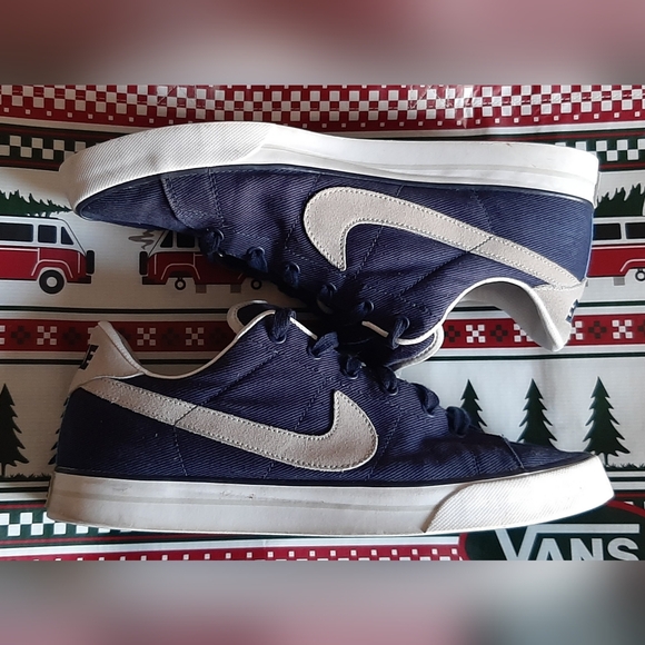 Nike Court Legacy Canvas Shoes - Picture 5 of 14